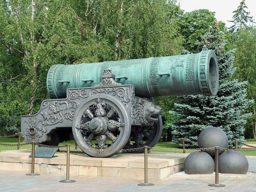 Территория Кремля